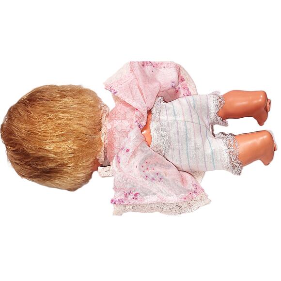 12" Vintage 1992 "Baby Walk ‘N Roll" Baby Doll Doll By Mattel No Stroller - Picture 7 of 13